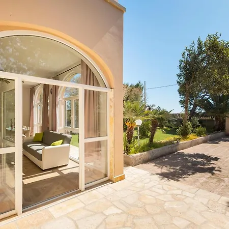 Villa Rose By Barbarhouse *